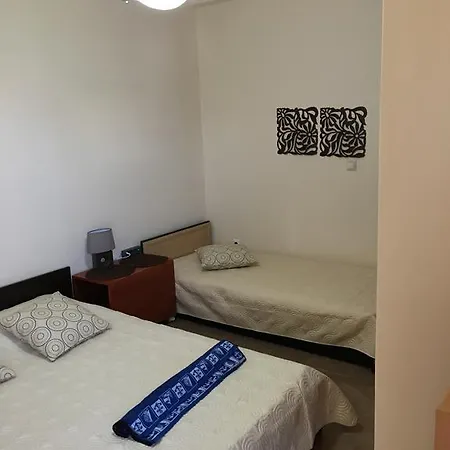Matrel Apartment *